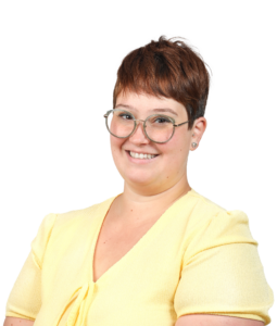 Portrait de la fondatrice de Manalait, Manon Perez Schneider, spécialiste de l'allaitement, de la diversification et du sommeil des petits