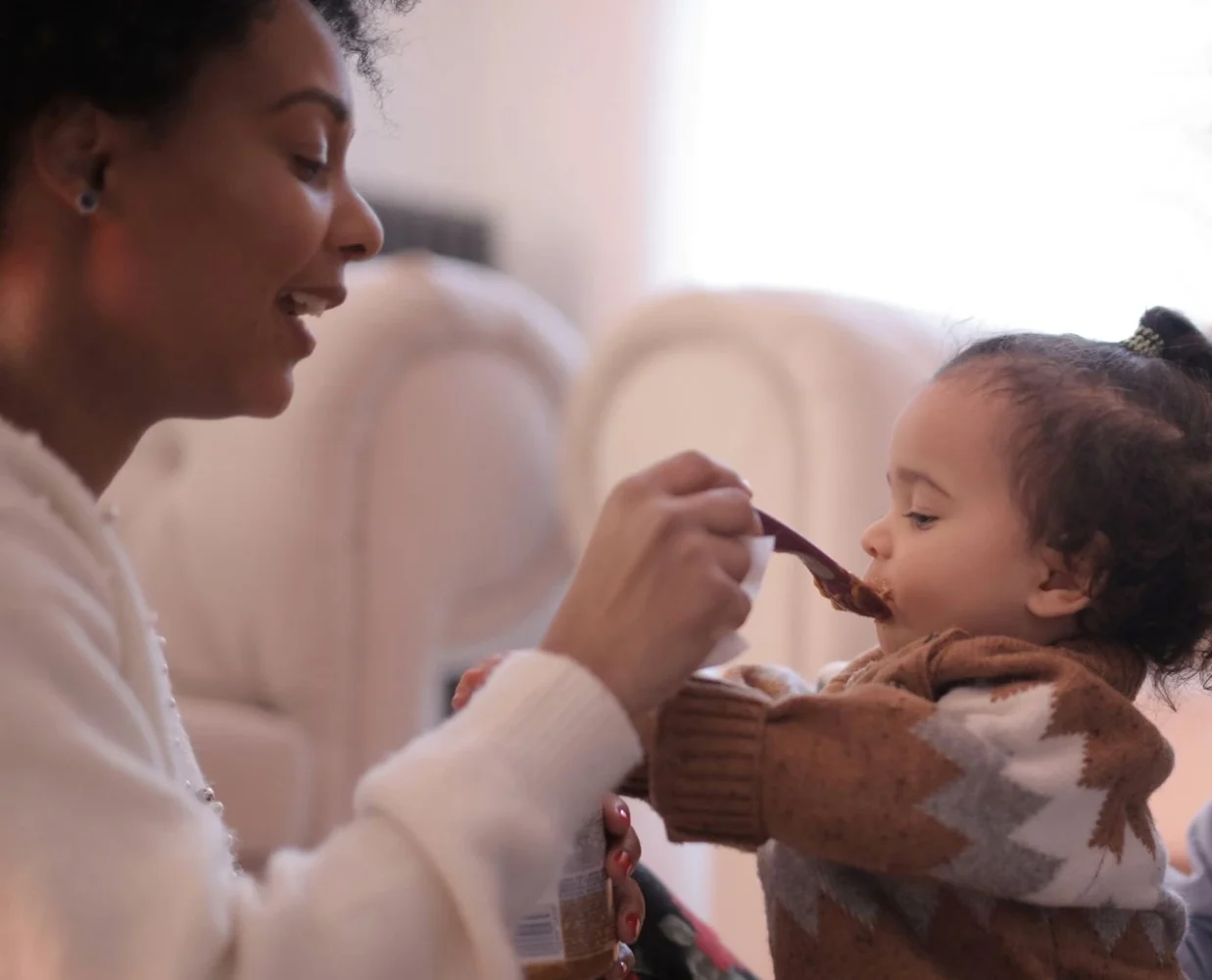 Quantités bébé 0-12 mois : guide complet par âge